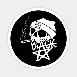 Smoke Skull Black Magnet